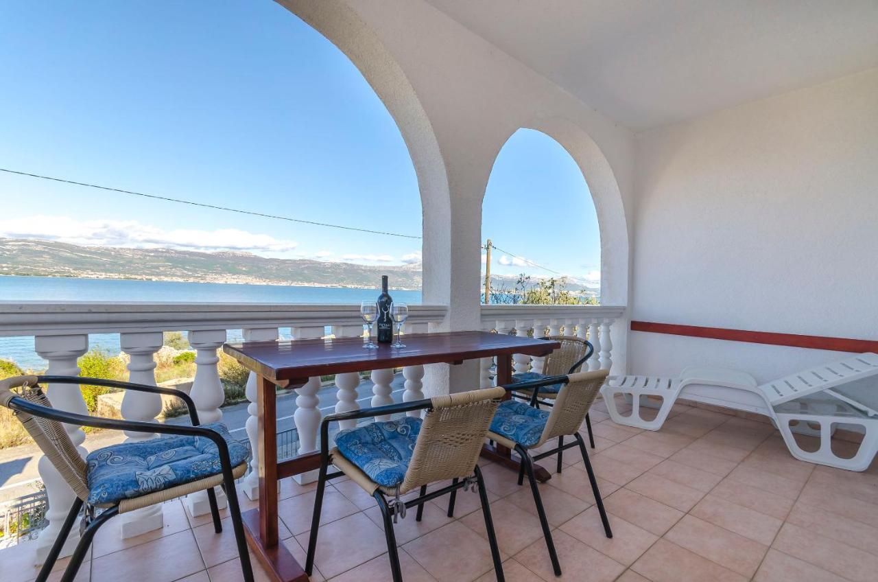 Apartments Tomislav Trogir Exterior foto