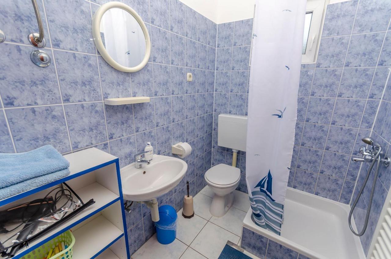 Apartments Tomislav Trogir Exterior foto